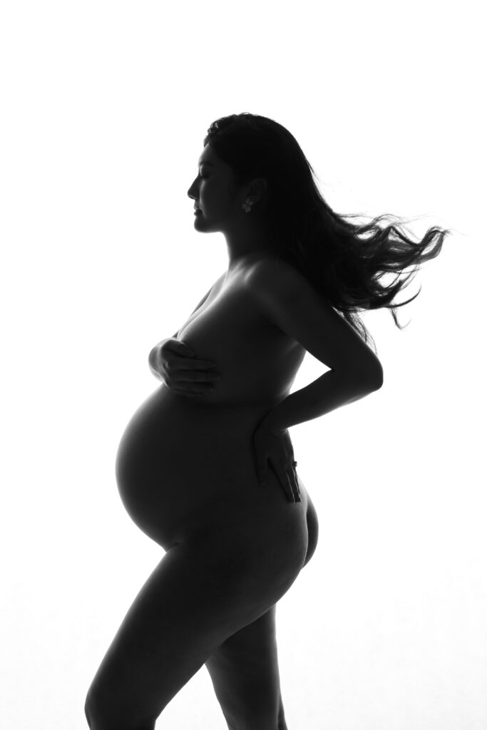 Clare's pregnancy 102